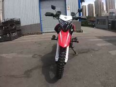 motocicleta dual del deporte